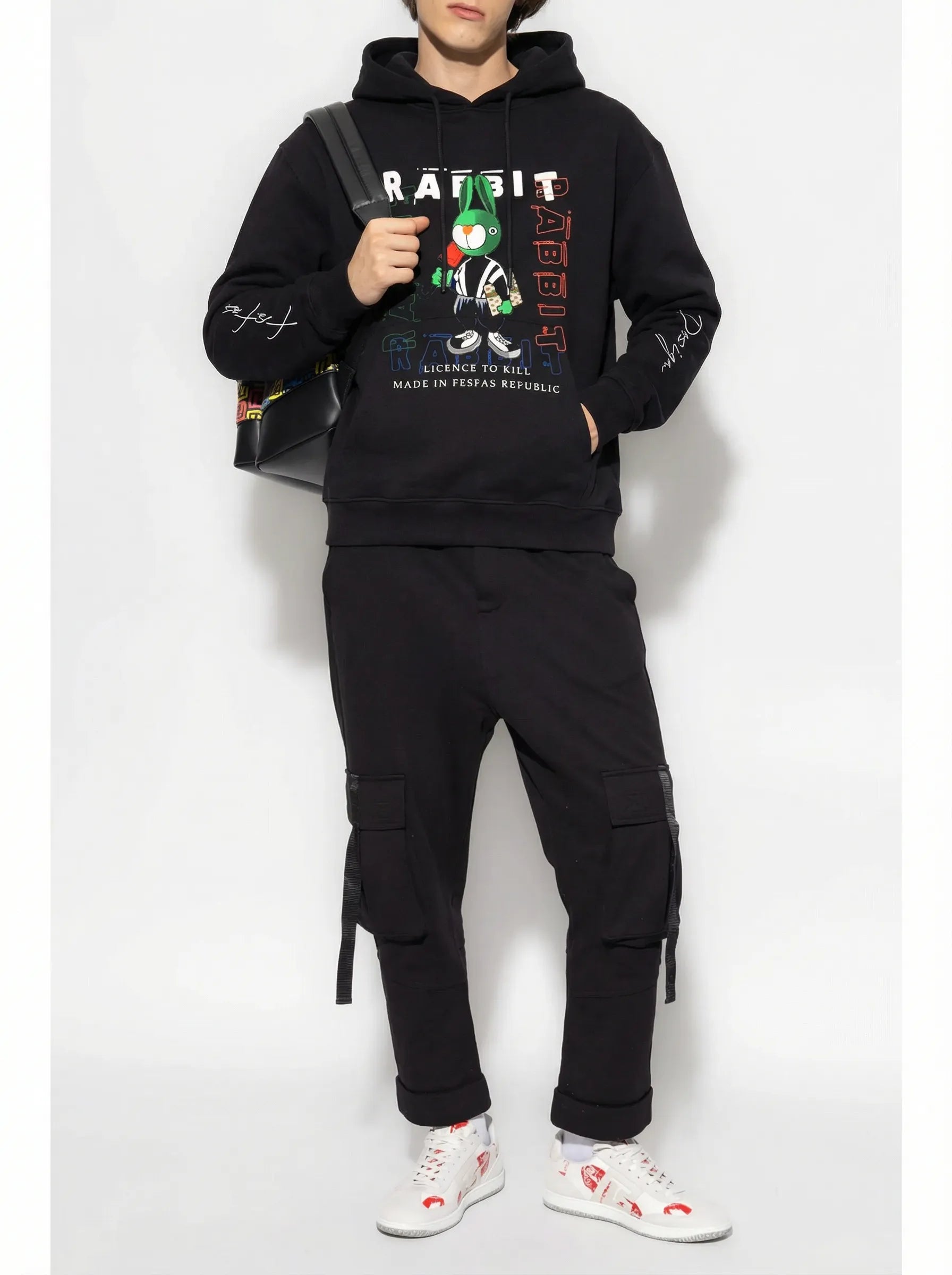 Áo hoodie FesFas in hình thỏ | Đen | Unisex