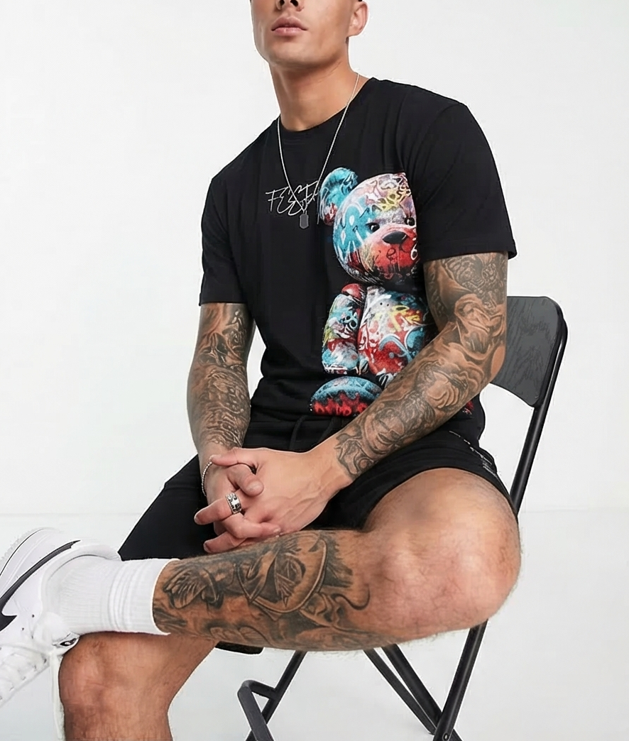 Bộ áo thun và quần short FesFas in hình đa sắc gấu