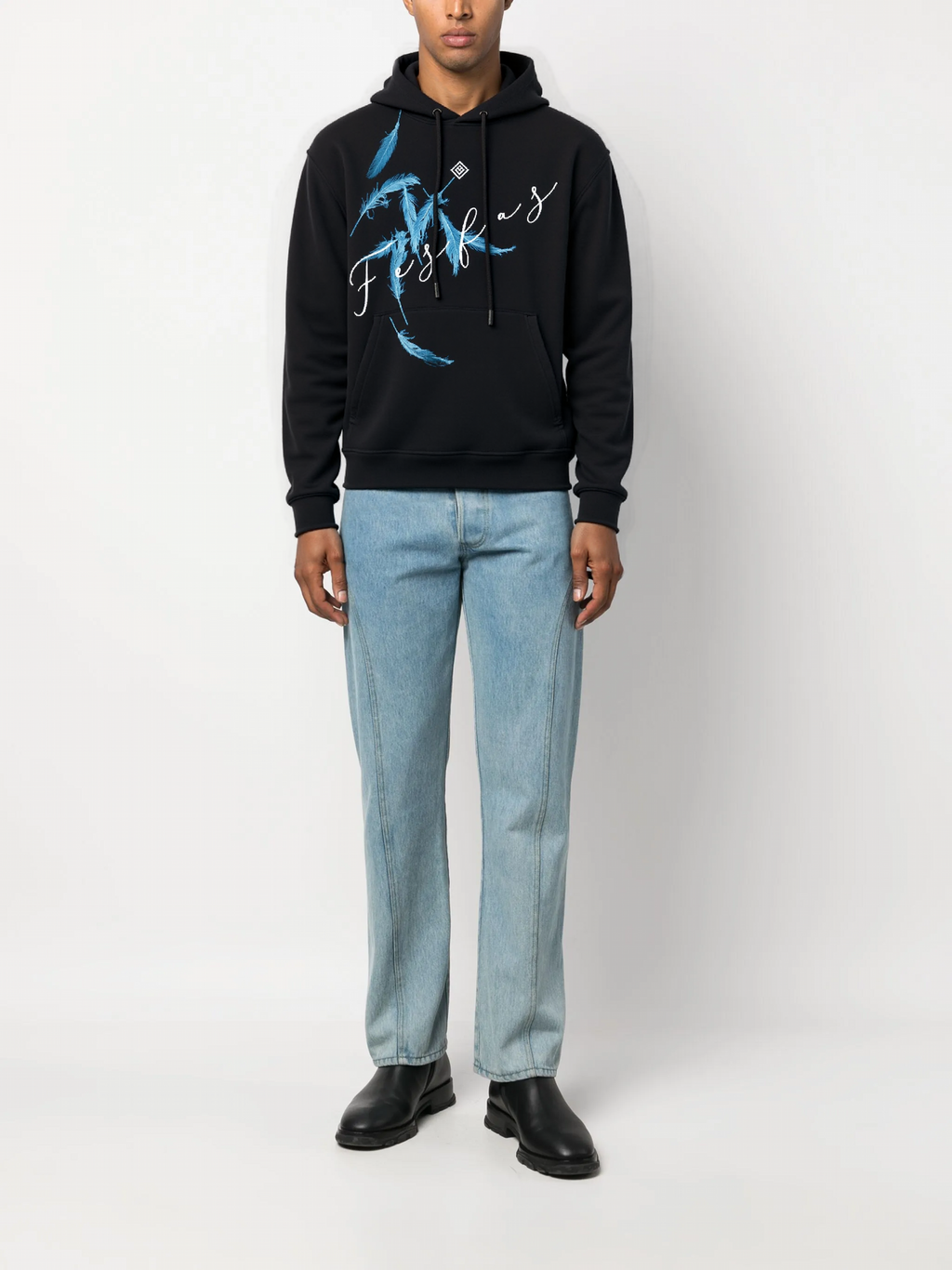 Bộ hoodie FesFas in hình lông vũ
