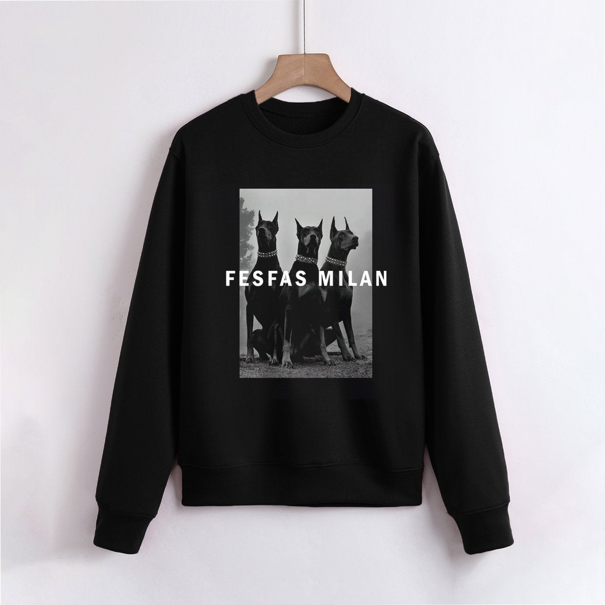 Áo nỉ cổ tròn FesFas in hình great dane