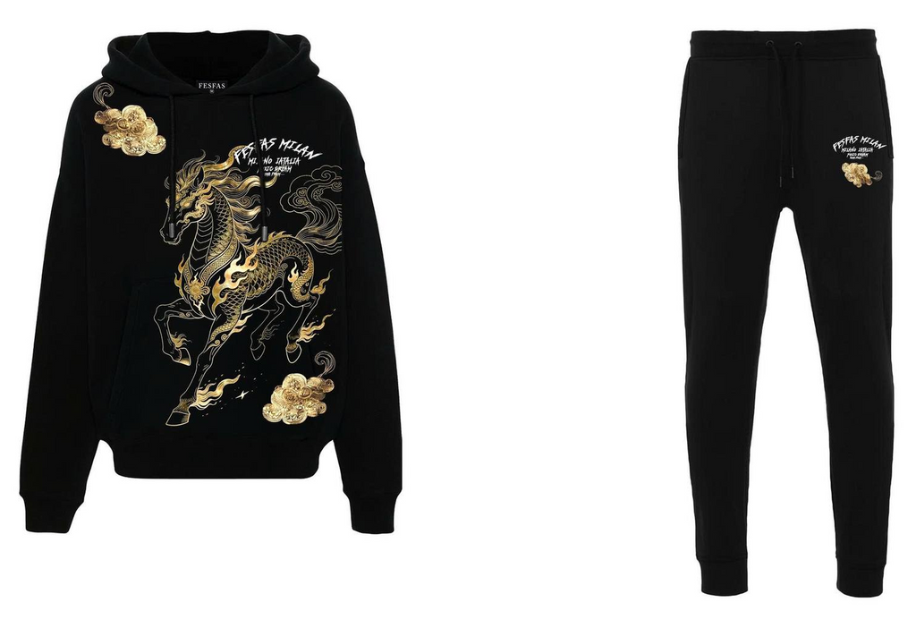 Bộ hoodie FesFas in hình ngựa vàng