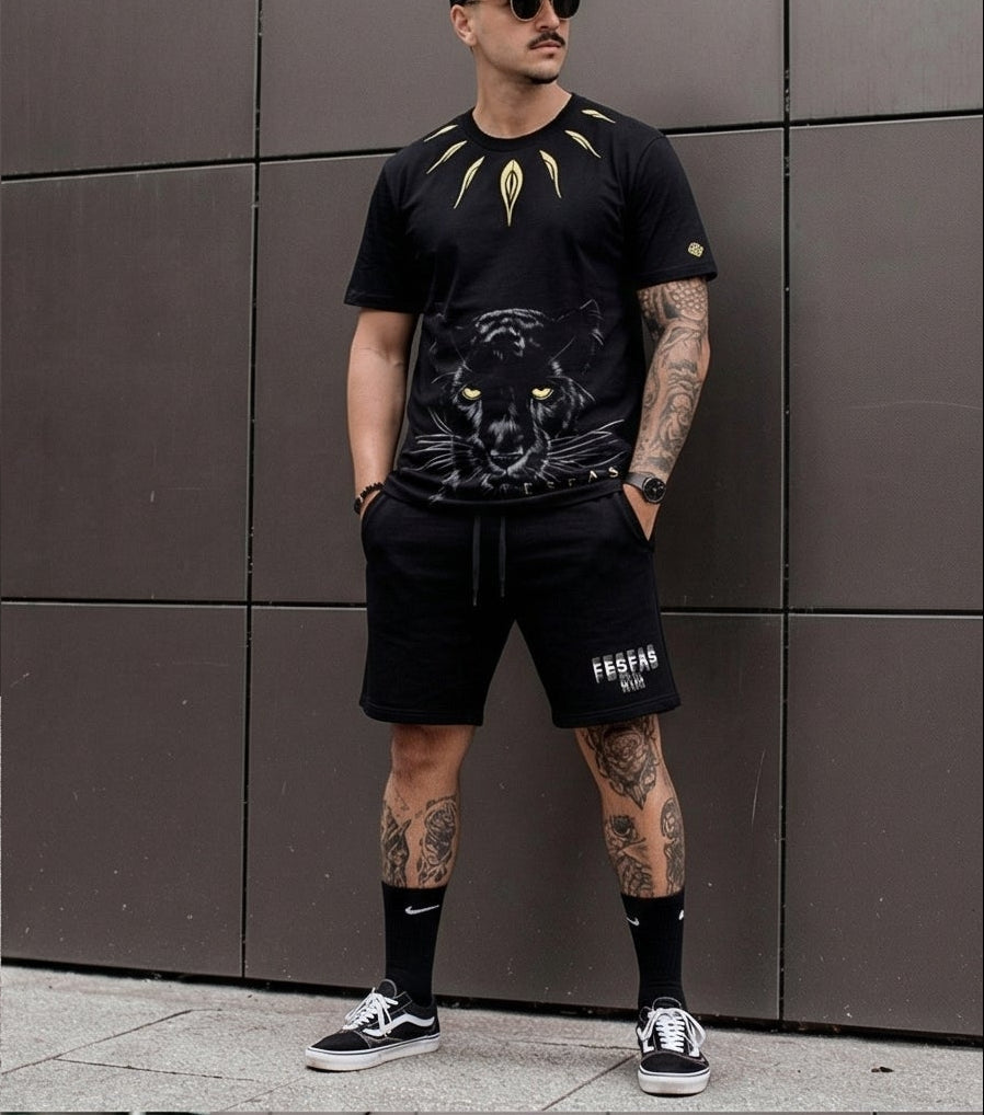 Bộ áo thun và quần short FesFas in hình báo đen