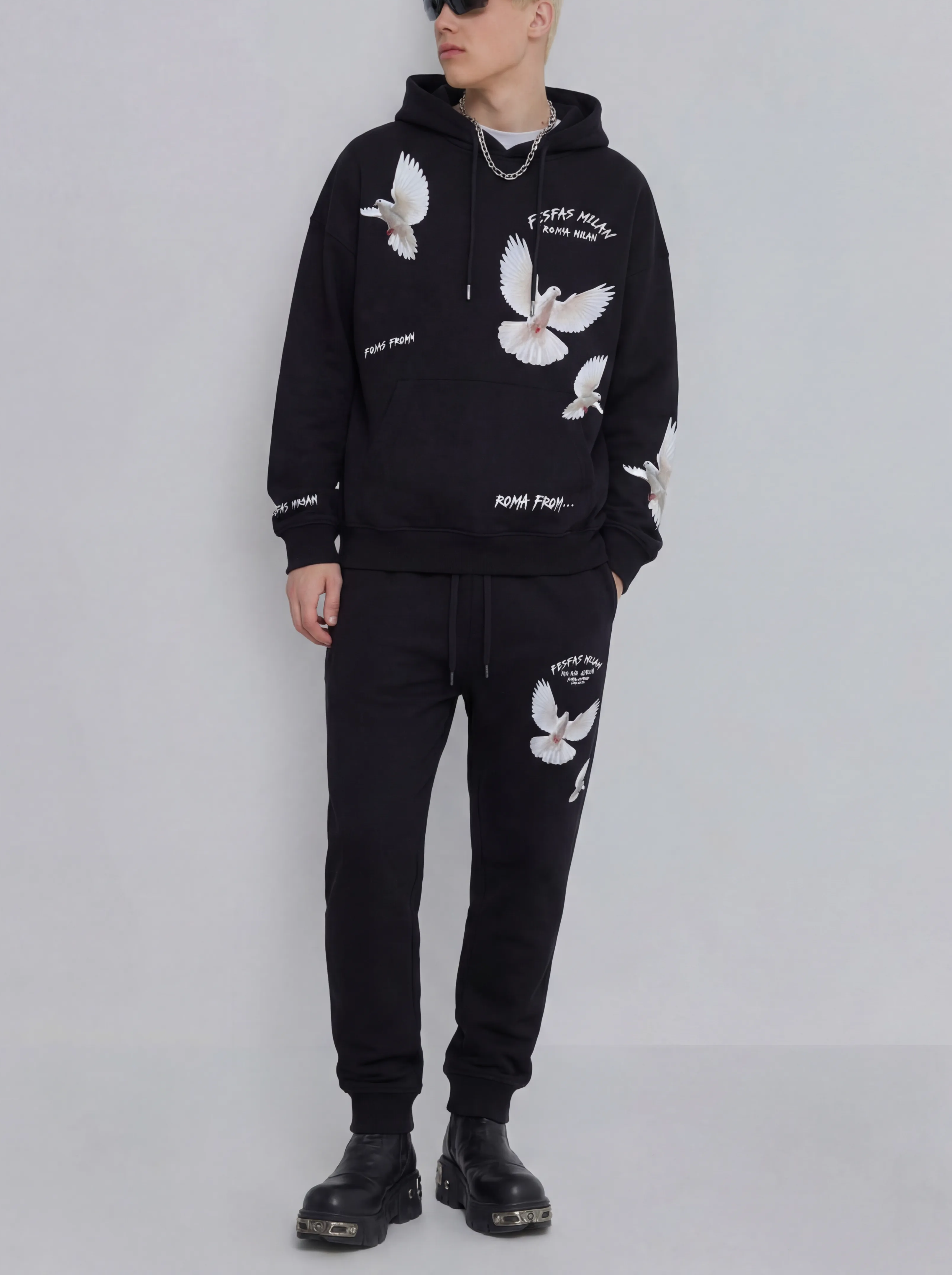 Áo hoodie FesFas in hình bồ câu